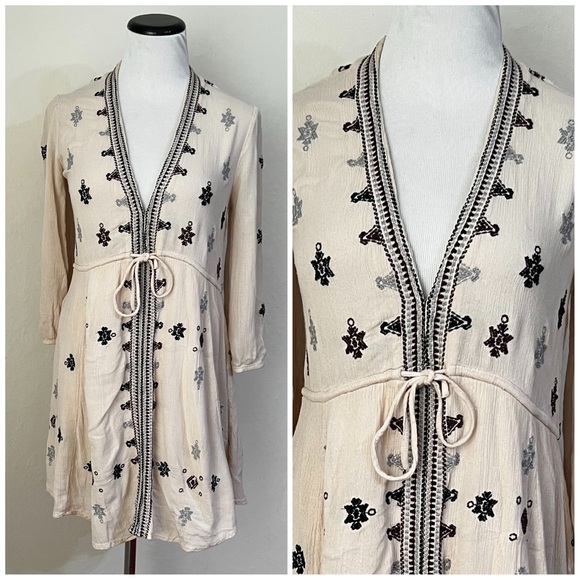 Free People Star Gazer Stargazer Embroidered Peasant Mini Dress in ivory size xs - Picture 4 of 8